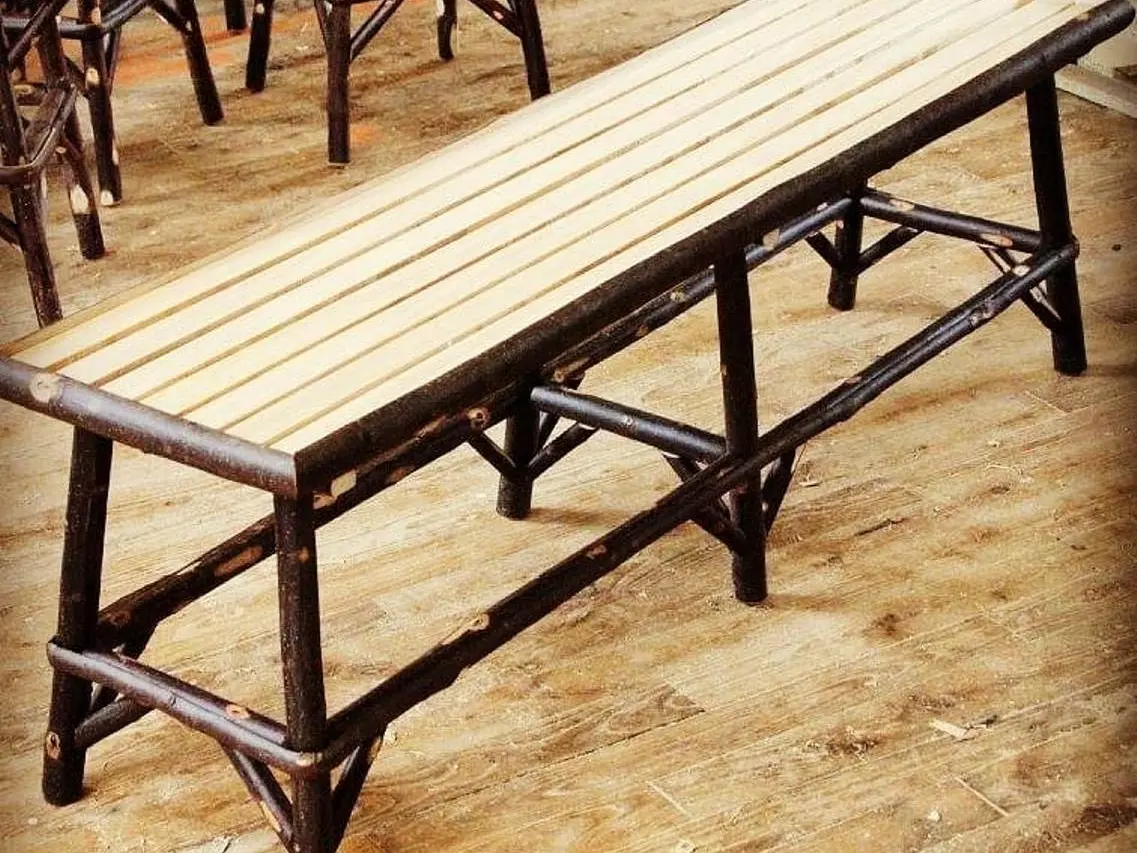Banc en châtaignier