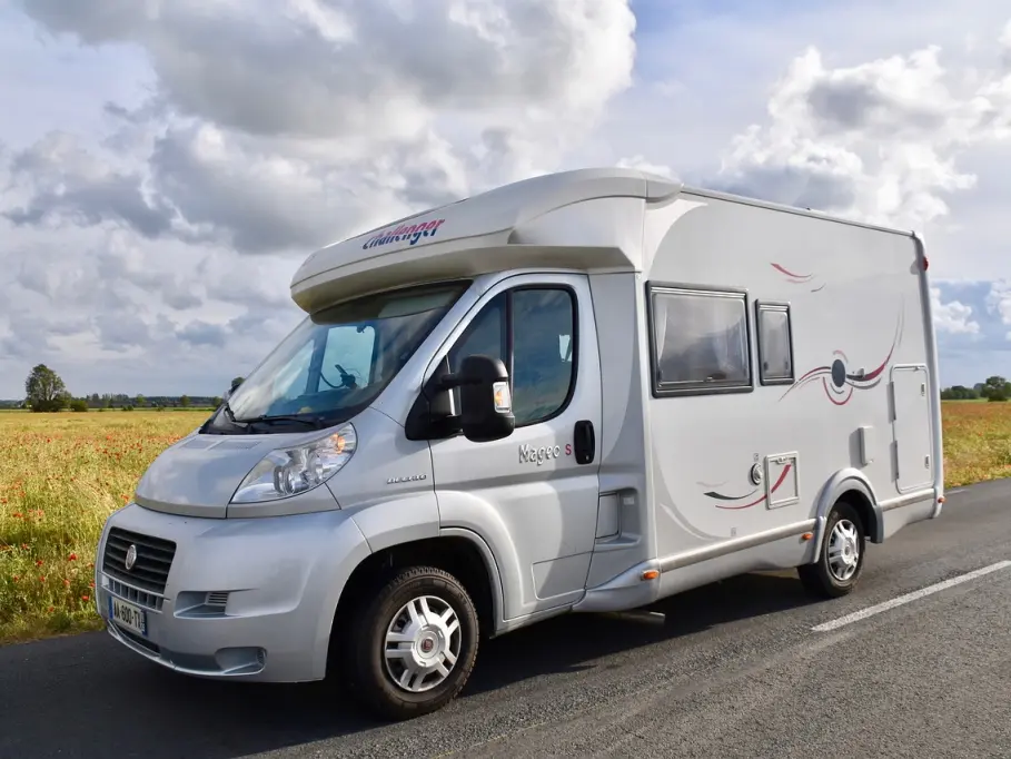 Aire d'accueil camping-car de Fréaudour_1
