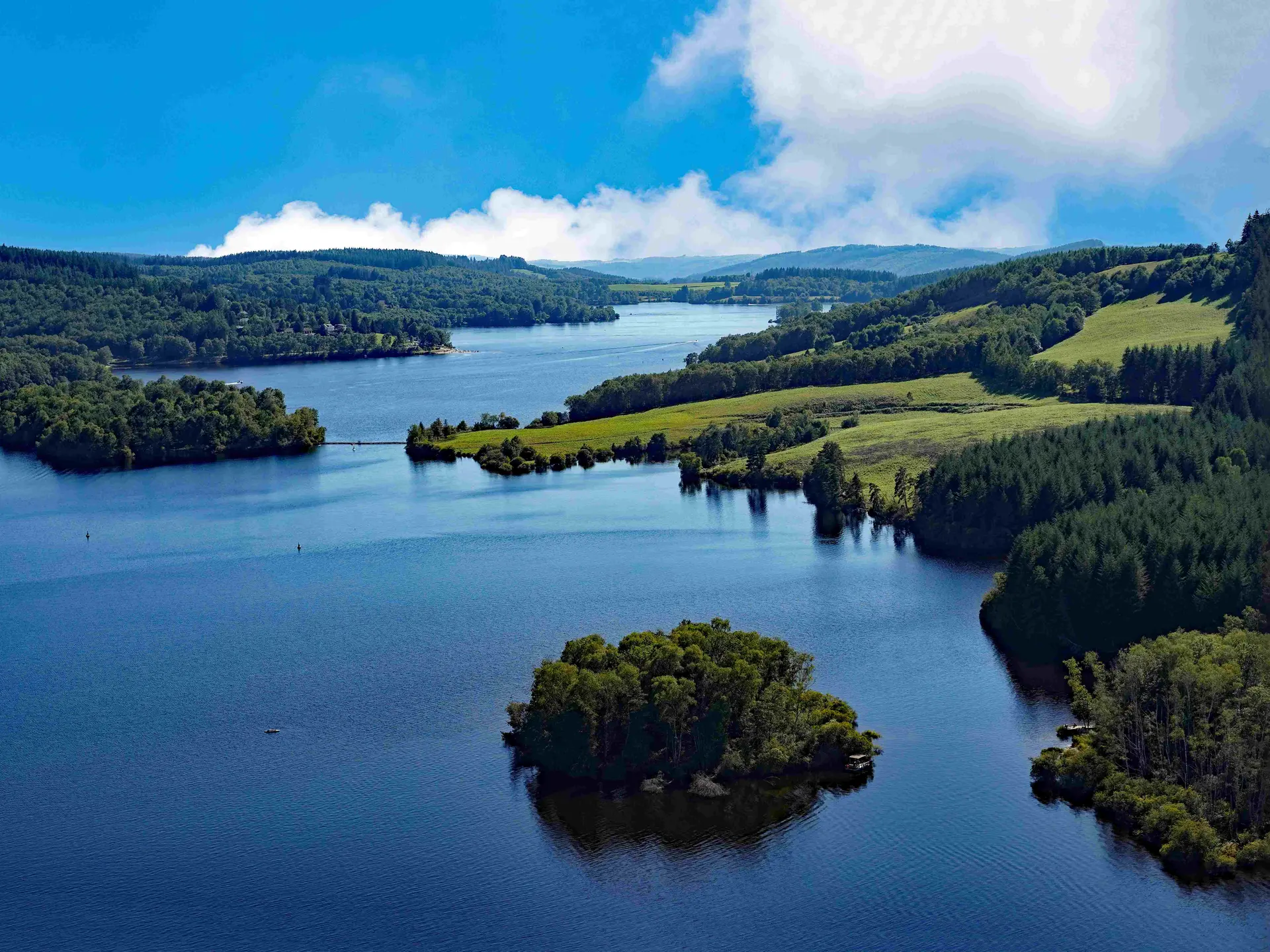 Aérienne_Lac_Vassiviere