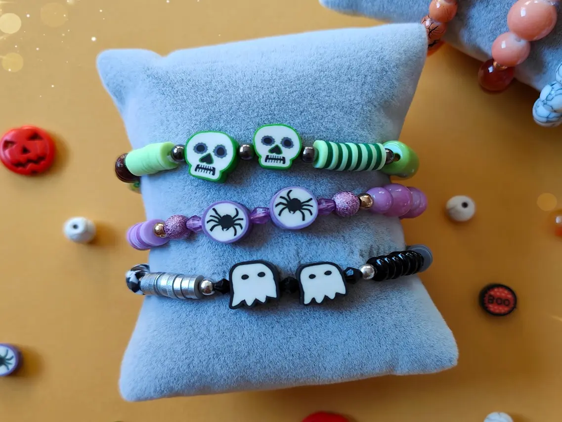 Atelier création de bracelets Halloween - Scrapy Boutique