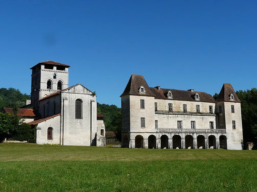 Chancelade_église_et_logis_abbé