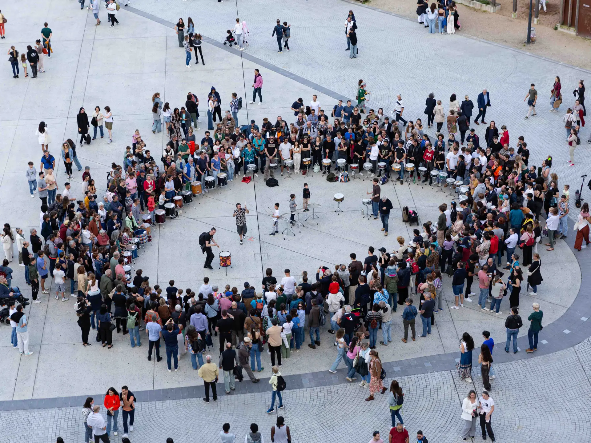 Fête de la musique - Place de la République - 12-2029 - ©OTI.Limoges.Anne-Sophie.Dubreuil (4)