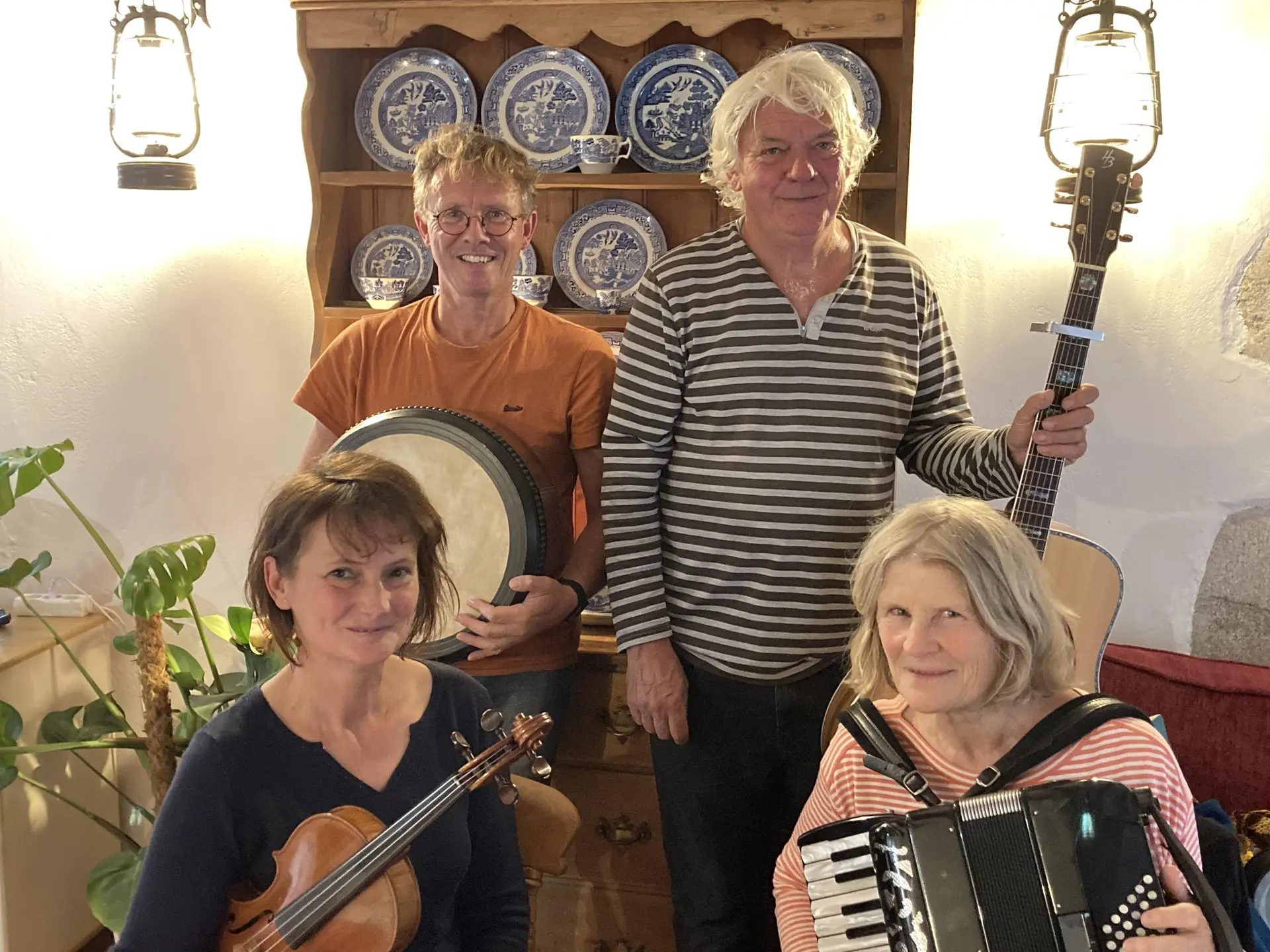 Les Compères