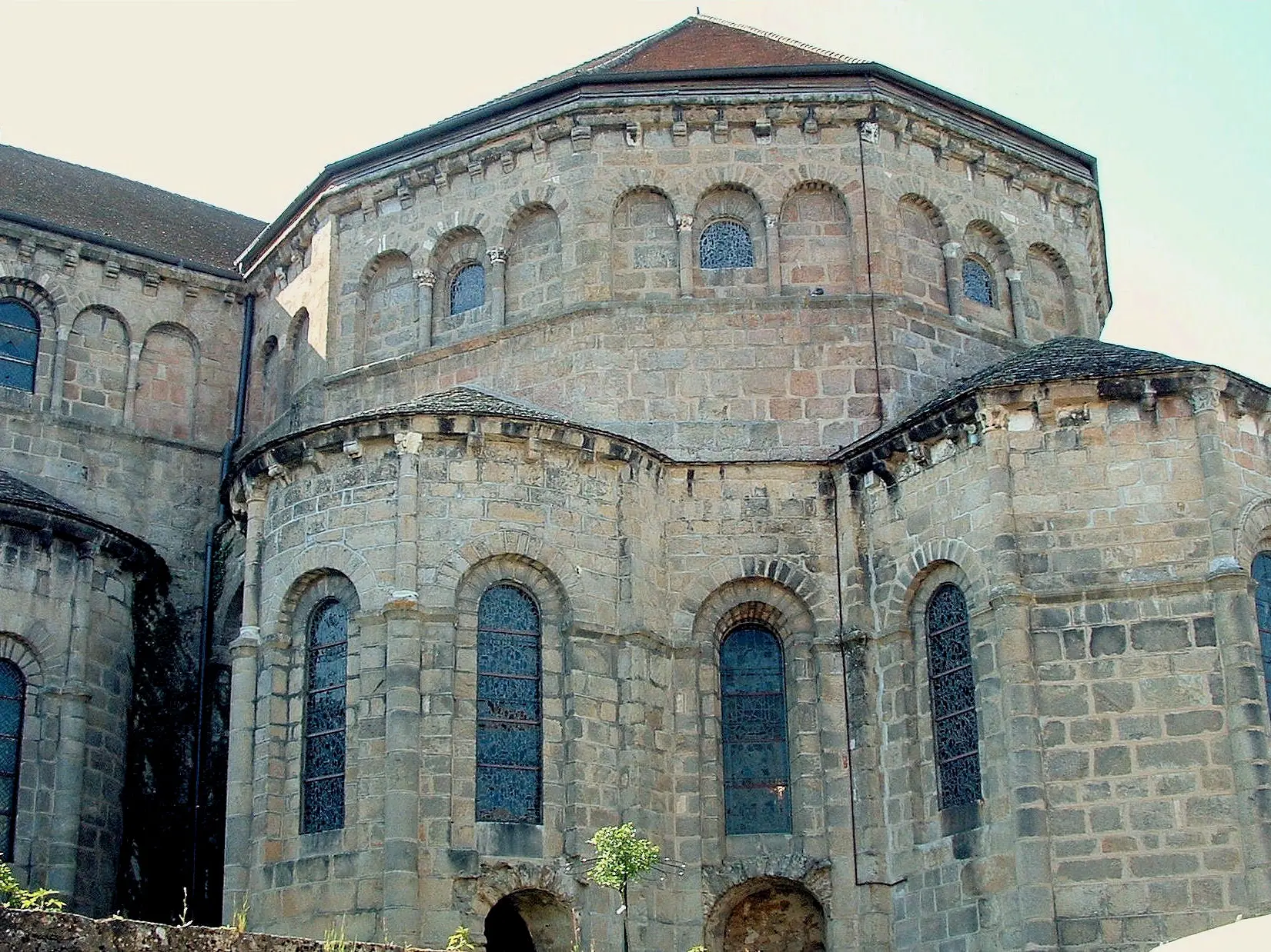 Solignac_Eglise_abbatiale_-_Choeur_et_bras_Sud_du_transept ©MASSOT Wikipedia