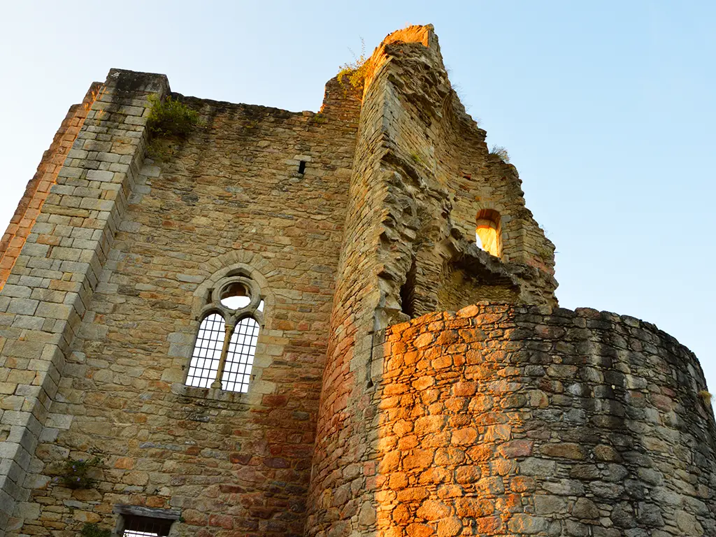 chateau-chalus-maulmont