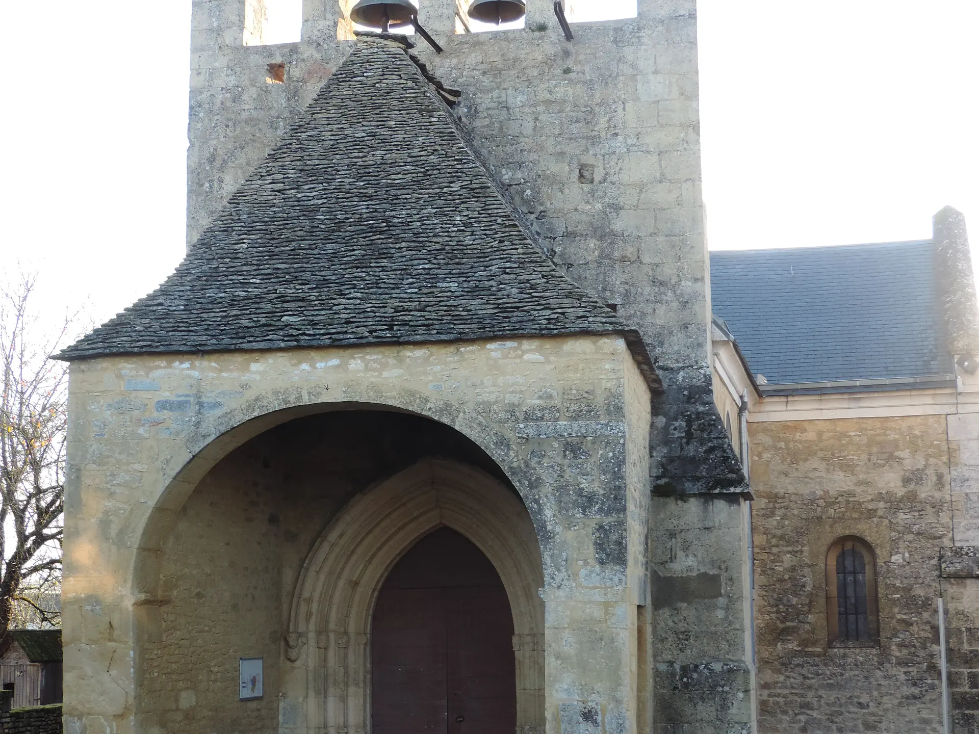 intersection_2_église