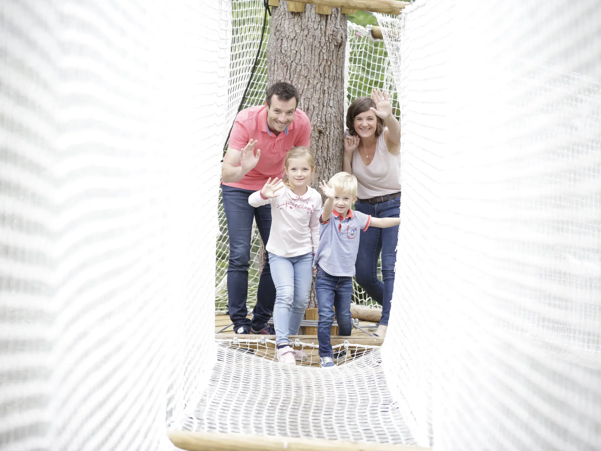 famille-filets-bonjour ©loisirsloirevalley