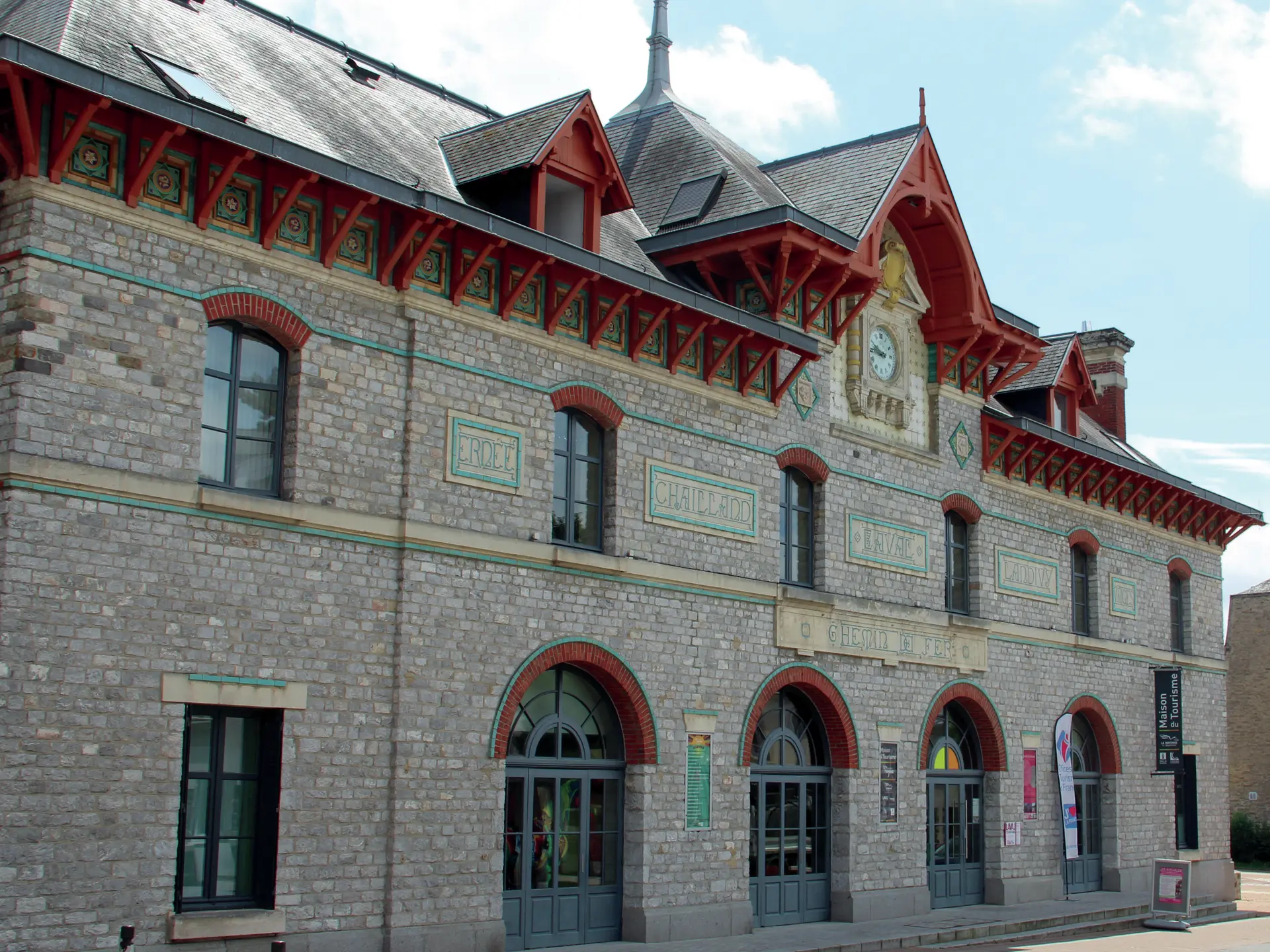 Maison-du-tourisme-2016-2