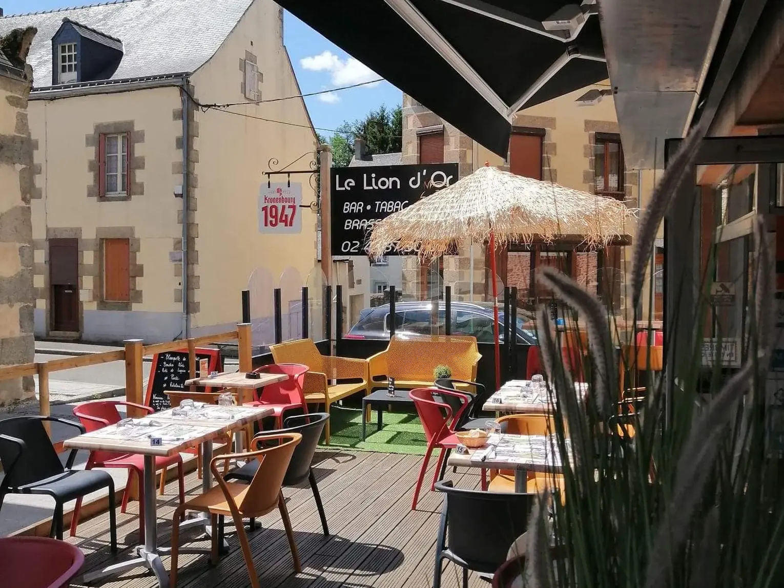 resto le lion d'or à Bais