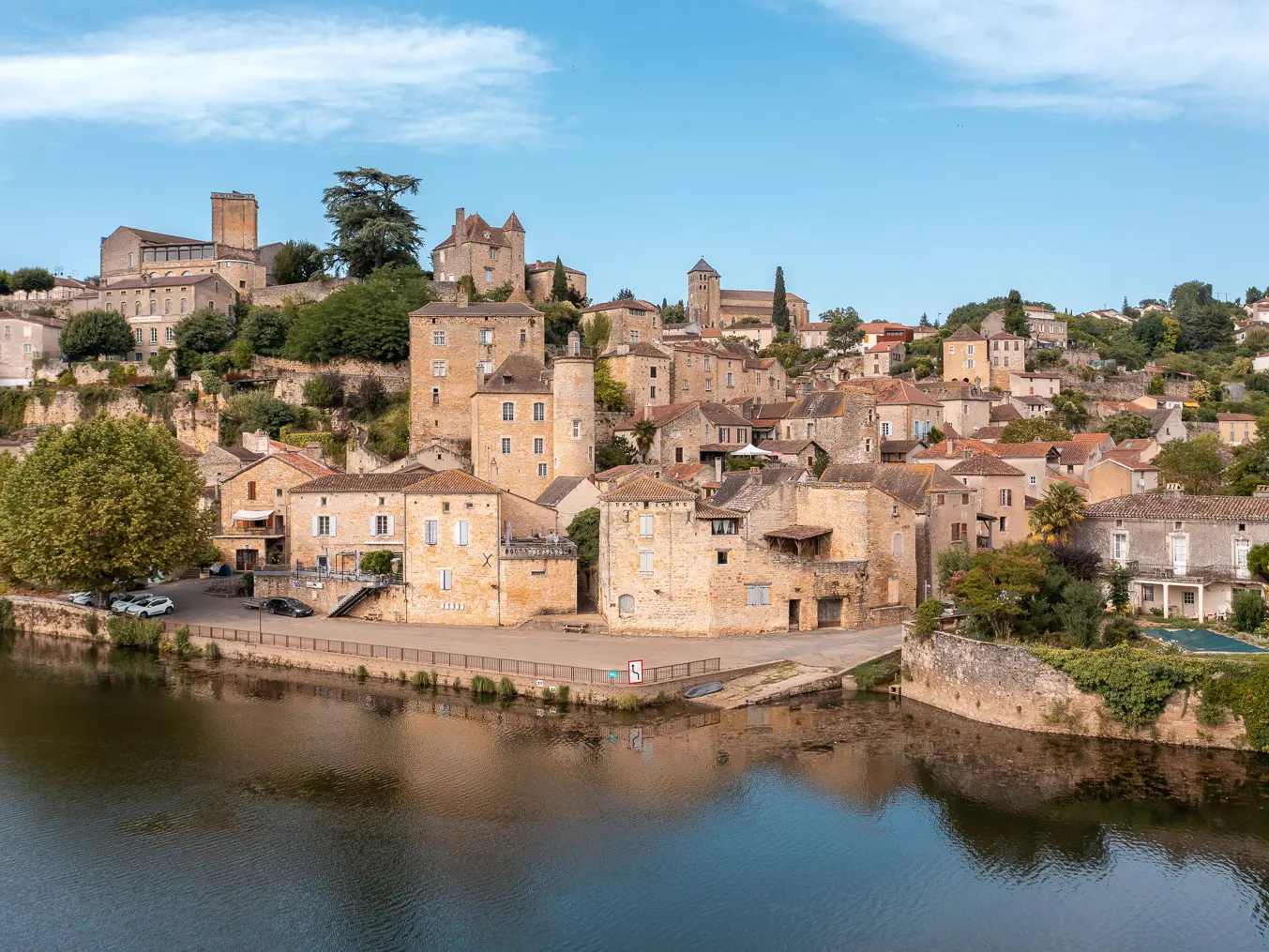 Vue drone de Puy-l'Evêque