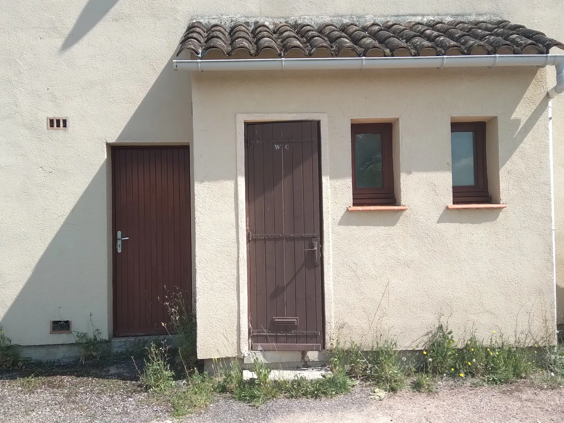 cardaillac_toilettes_point_eau