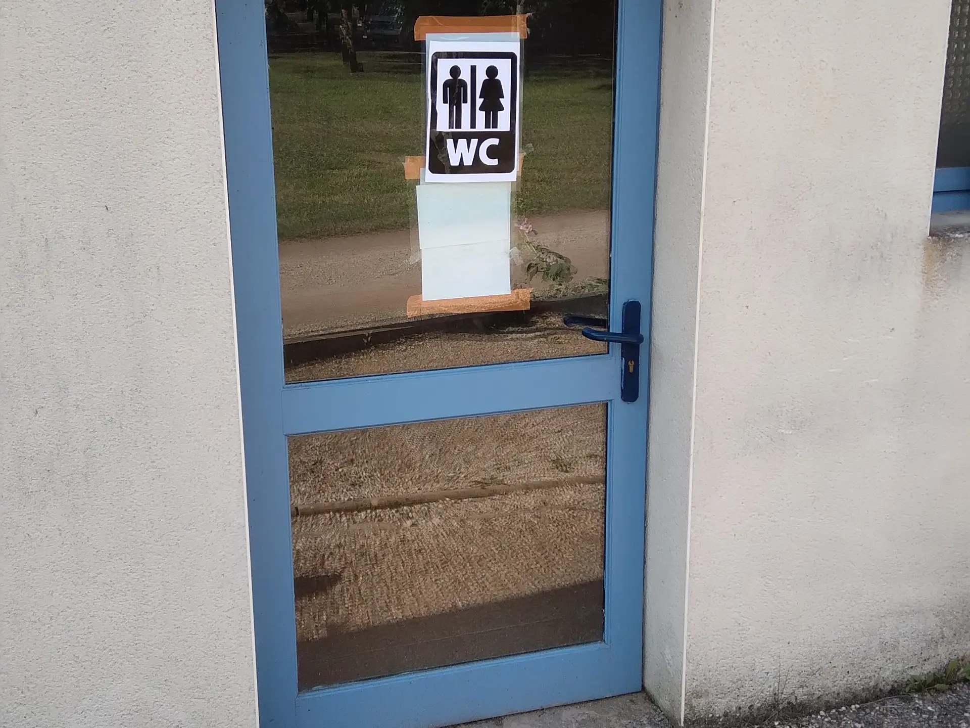 Lacave_toilettes