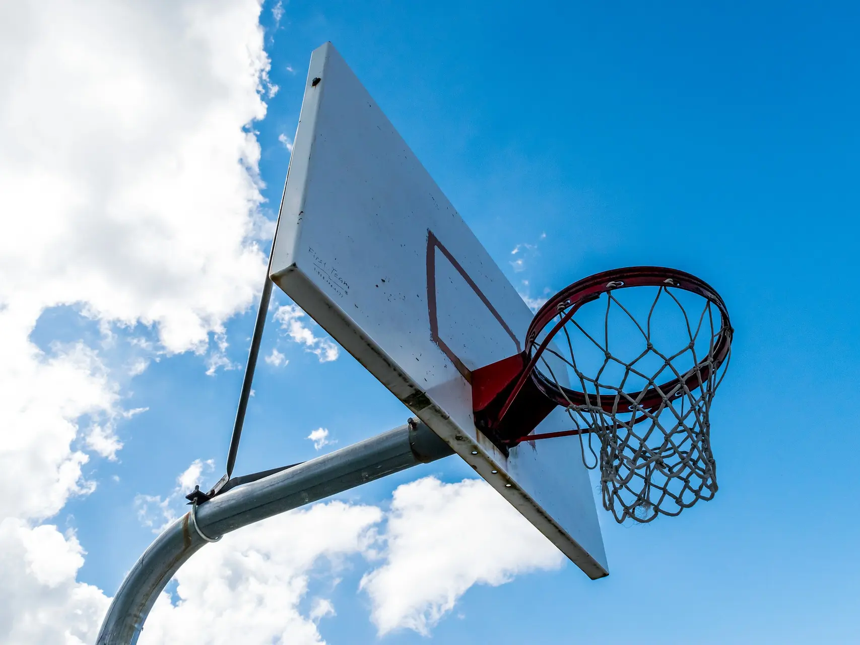 basketball-4502167-1920