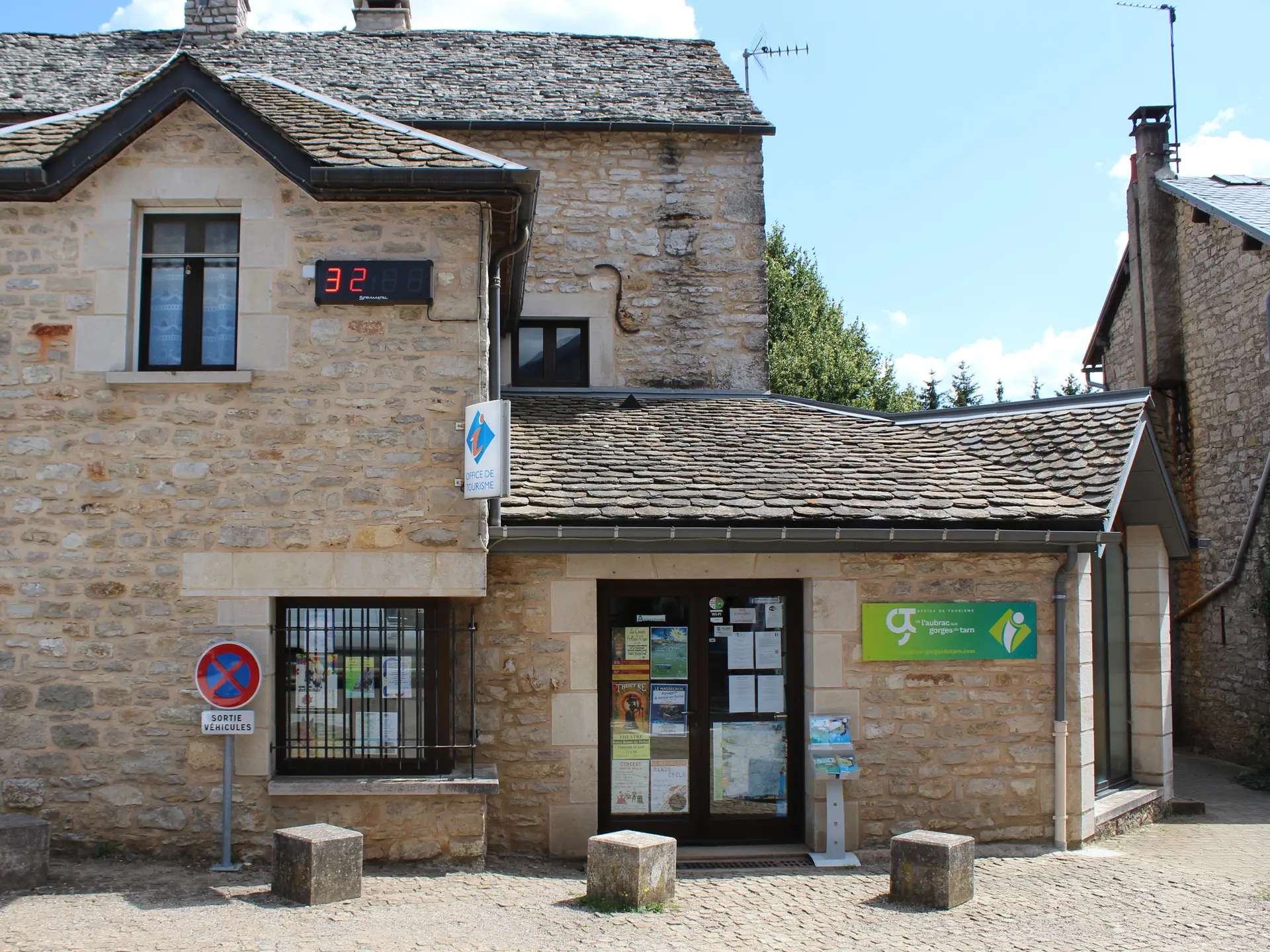 Office de Tourisme de l'Aubrac aux Gorges du Tarn - Bureau du Massegros