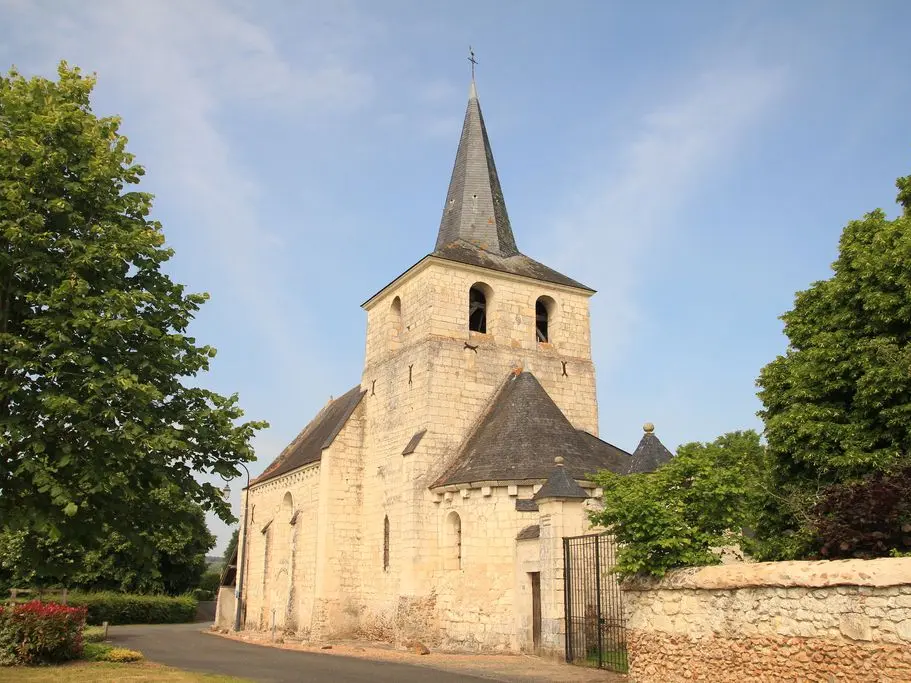 eglise-chatrene-credit-chateau-de-bauge--1-