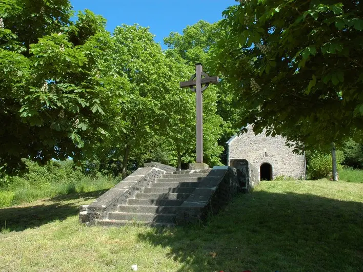 calvaire + chapelle baleine