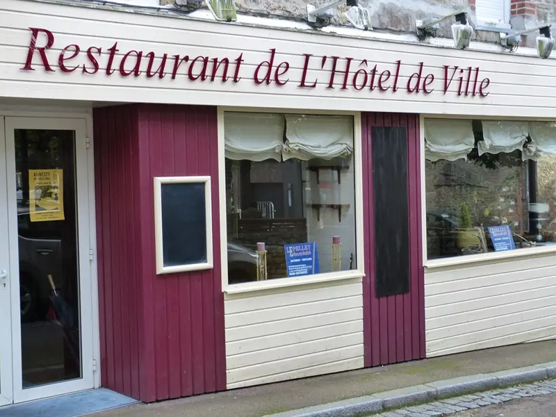 coutances-restaurantdelhoteldeville