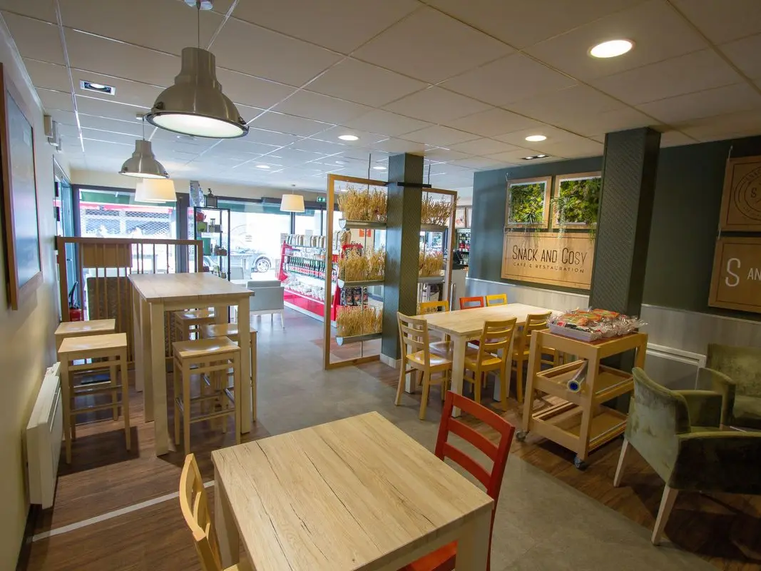 granville-snack-and-cosy-1