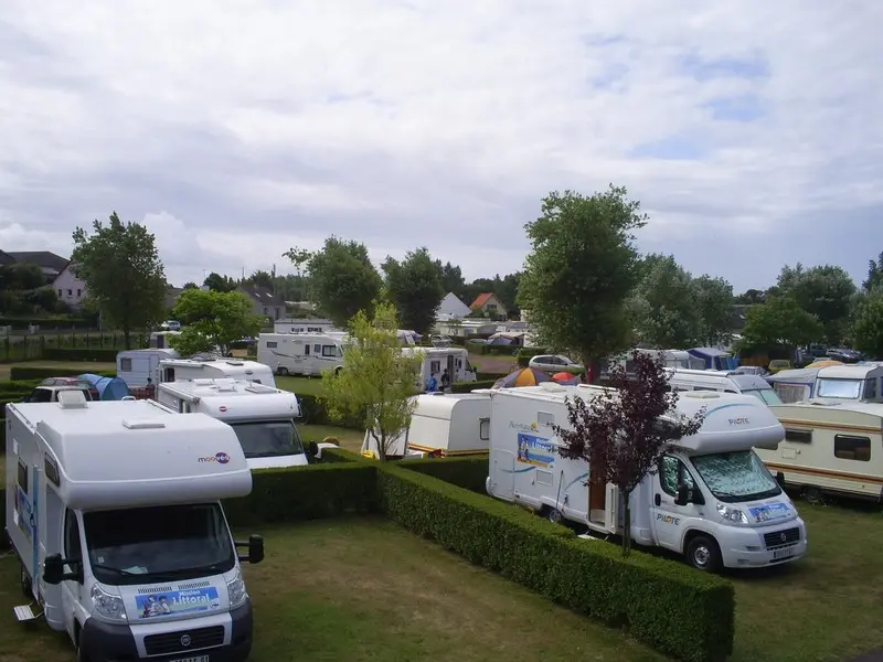 ot-tourisme-coutances-camping-agoncoutainville-martinetmarais2