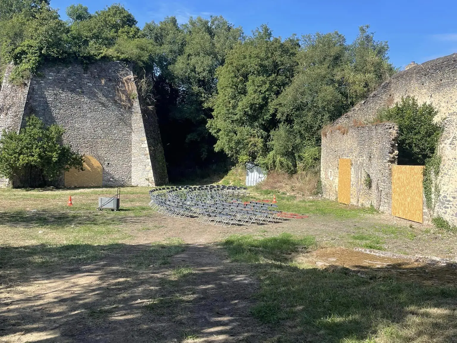 Fours-a-chaux-de-St-Christophe-du-Luat