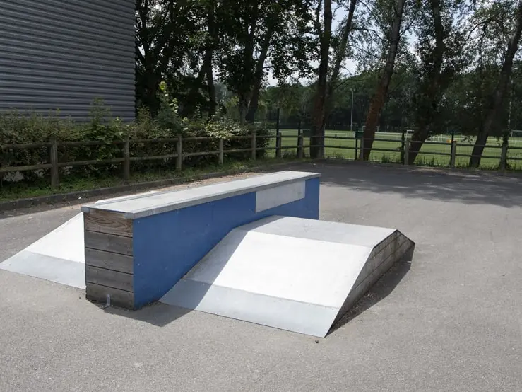 skate-Park-Evron-02