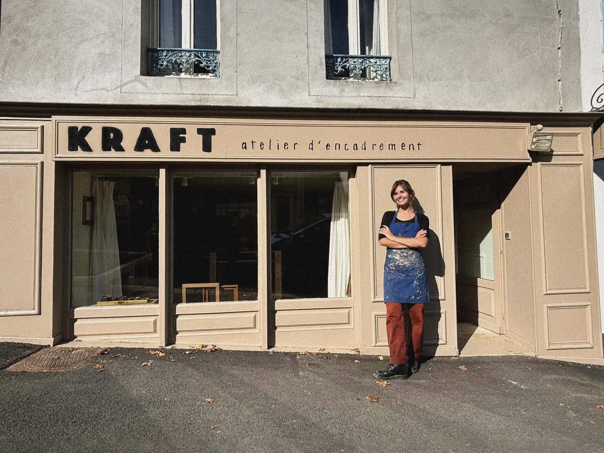836861_2025_-_kraft_-_atelier_dencadrement_-_le_palais_-__devanture_atelier