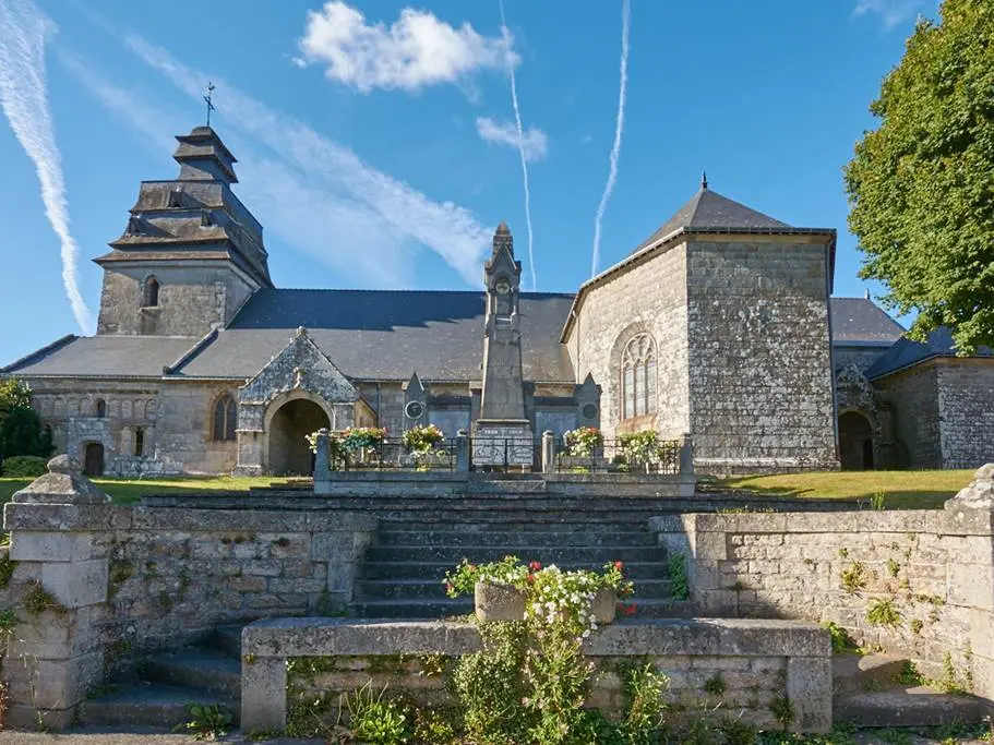 Eglise-Le-Faouet-pays-roi-Morvan-Morbihan-Bretagne-Sud