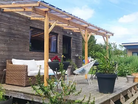 23_15_103_Chauvin_InsoliteTinyHouseBroceliande