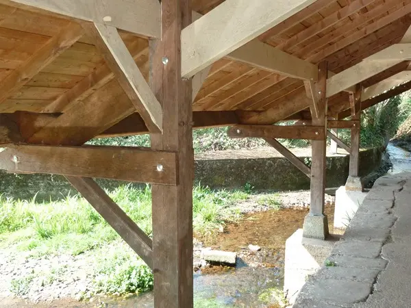 Lavoir Bois d'amour