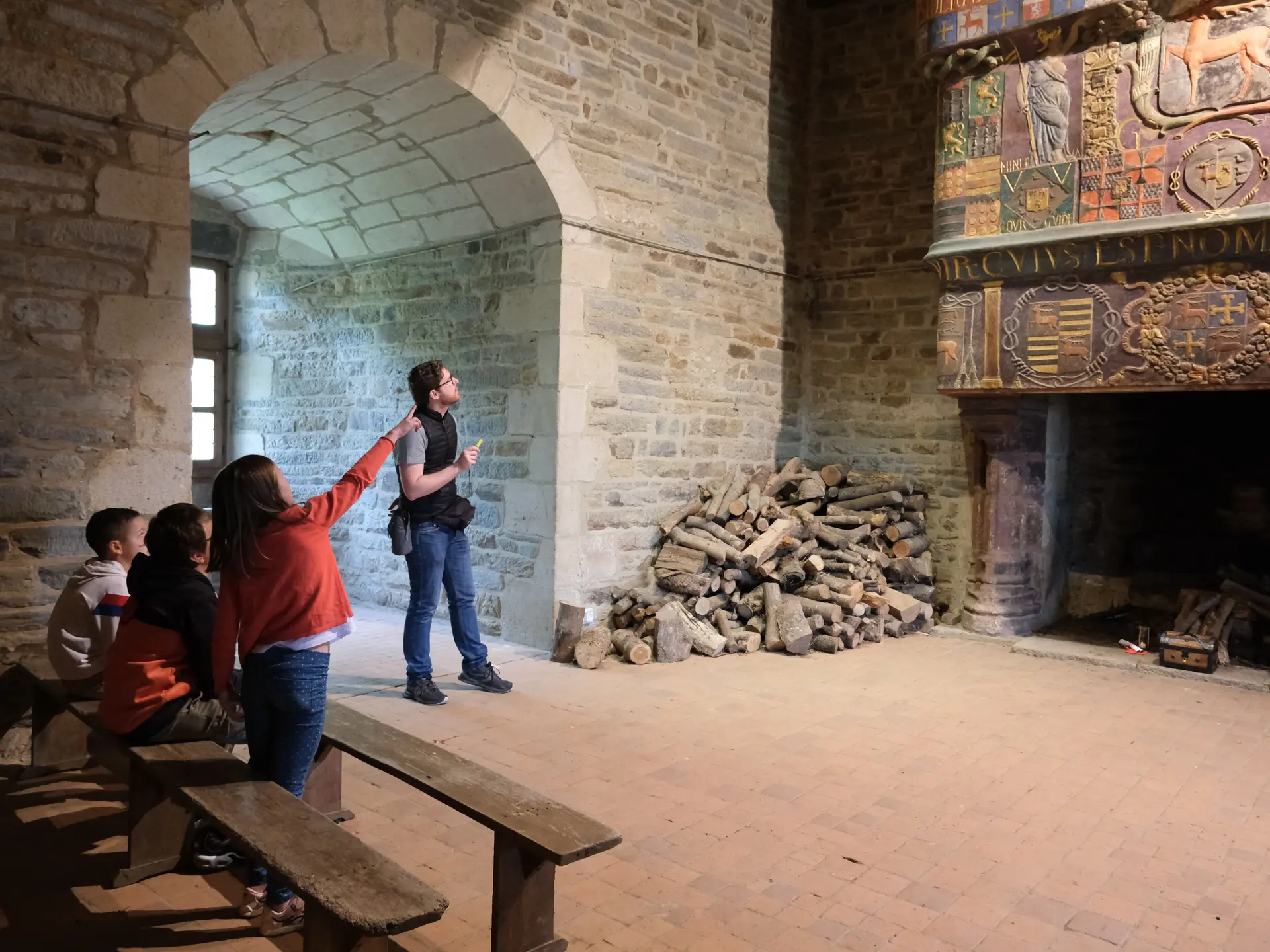 Visite En famille au chateau 20-04-22 ©Ot Pontivy Communaute (76)(1)