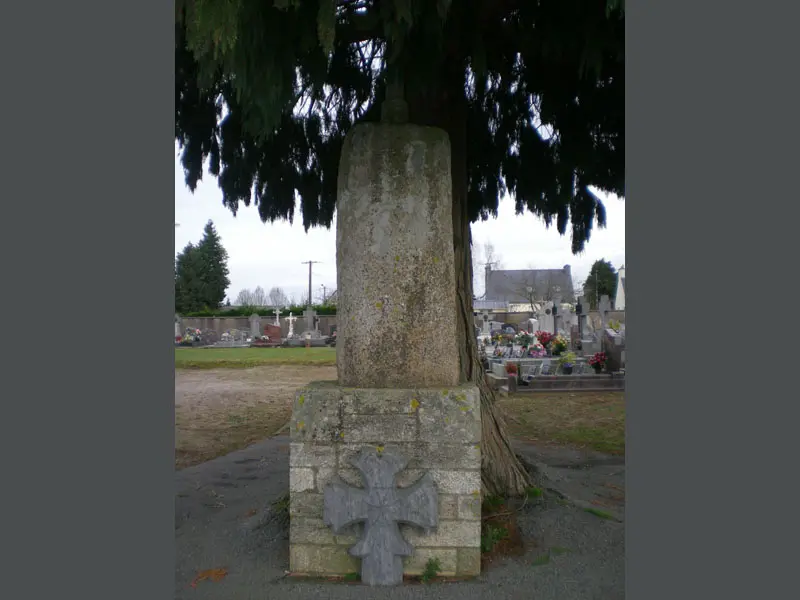 borne milliaire cimetiere