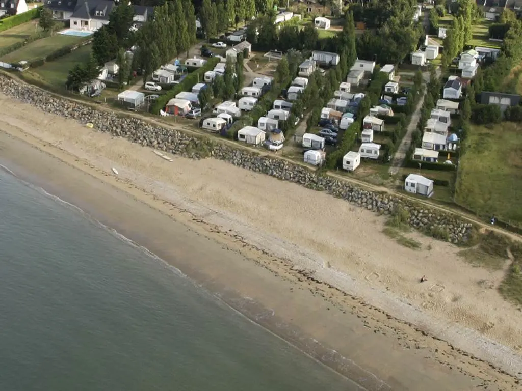 Camping Les Goélands - Ambon - Plage -Tourisme Arc Sud Bretagne. Mobil home face à la MER 1 à 6 pers