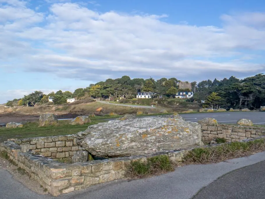 Dolmen de Men Maria - Saint-Gildas de Rhuys - Morbihan - Bretagne Sud