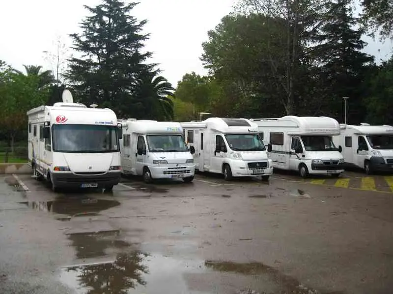 Parkin camping cars