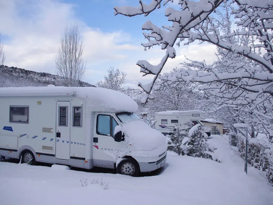 Camping_El_Pailles Caravaneige