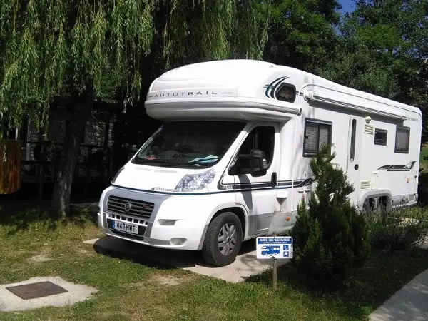 Camping l'Oratoire Camping car