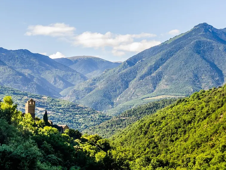 Vue sur les hauteurs d'Evol_1