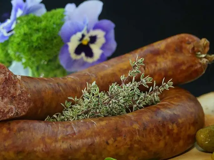 RES 53- boucherie charcuterie CERISIER