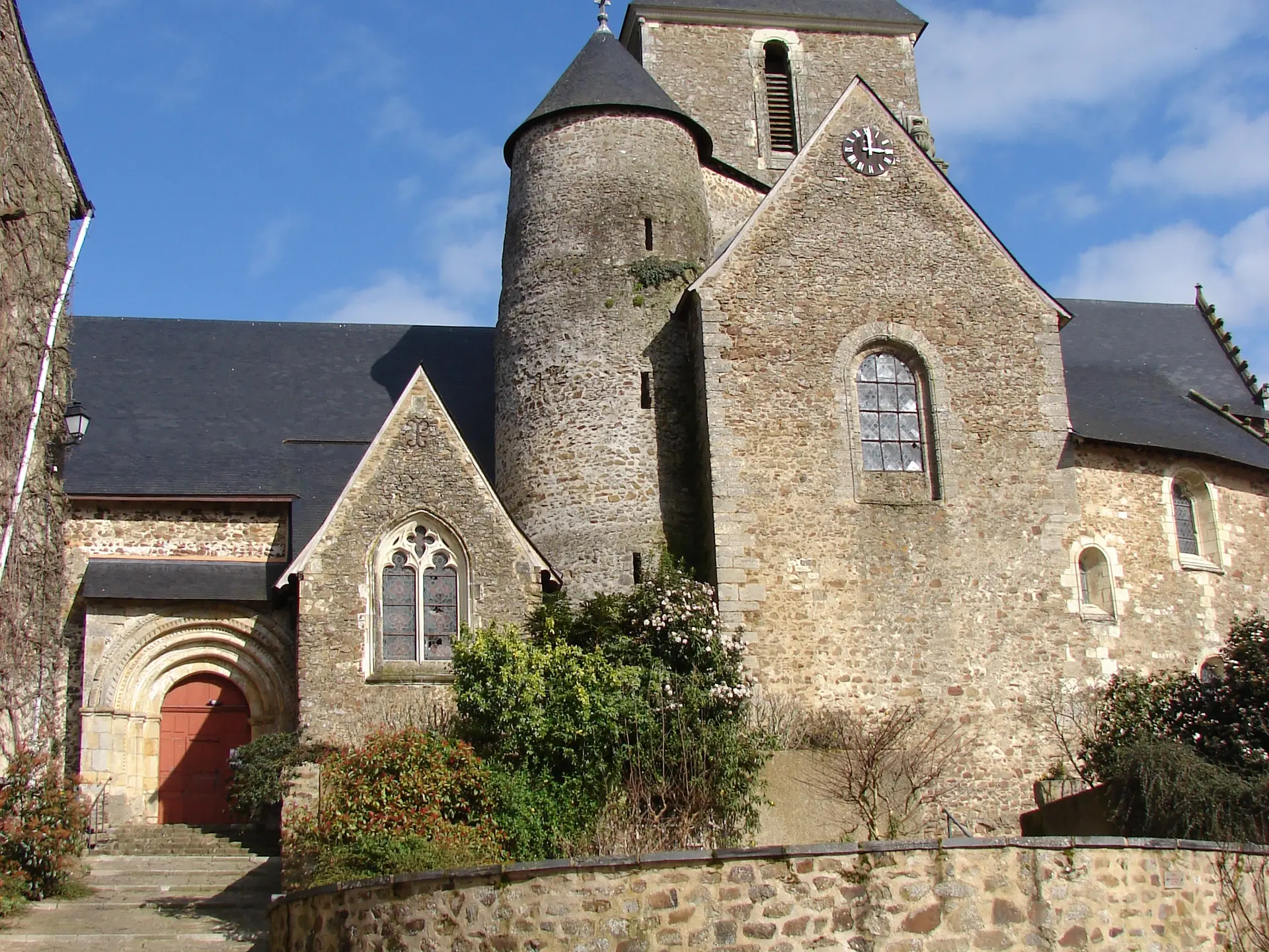 EGLISE DE ST DENIS D'ANJOU