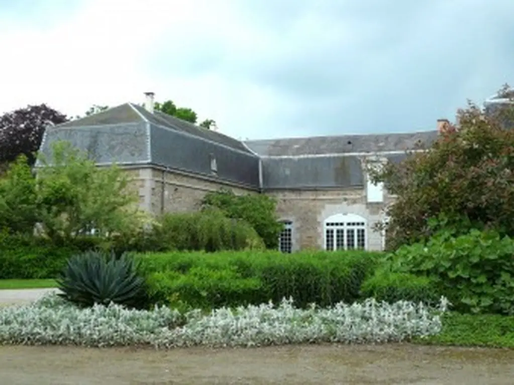 ferme-auberge-du-bailleul-herce-53-res-1