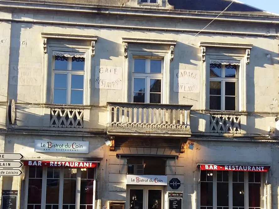 Le-bistro-du-coin-Mansigne