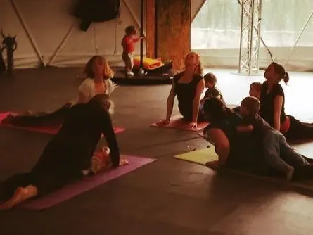 P23825082D4319104G_px_640_