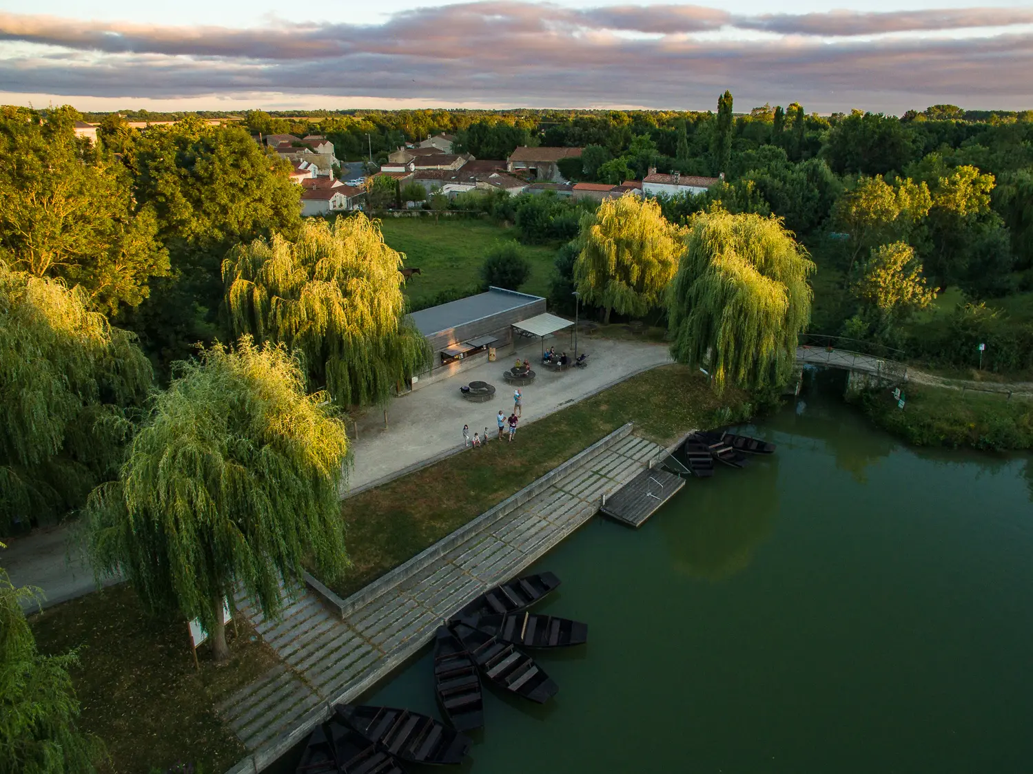 Embarcadere-de-l-autize-restauration-rapide