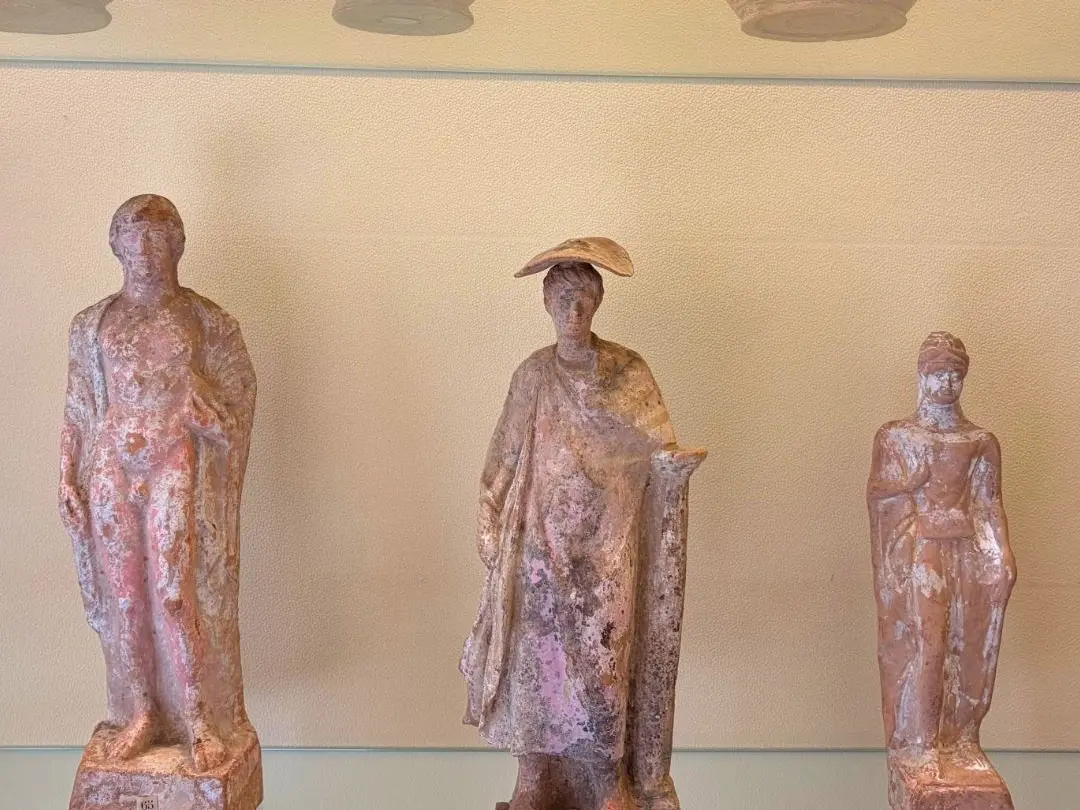 Des statuettes Tanagras