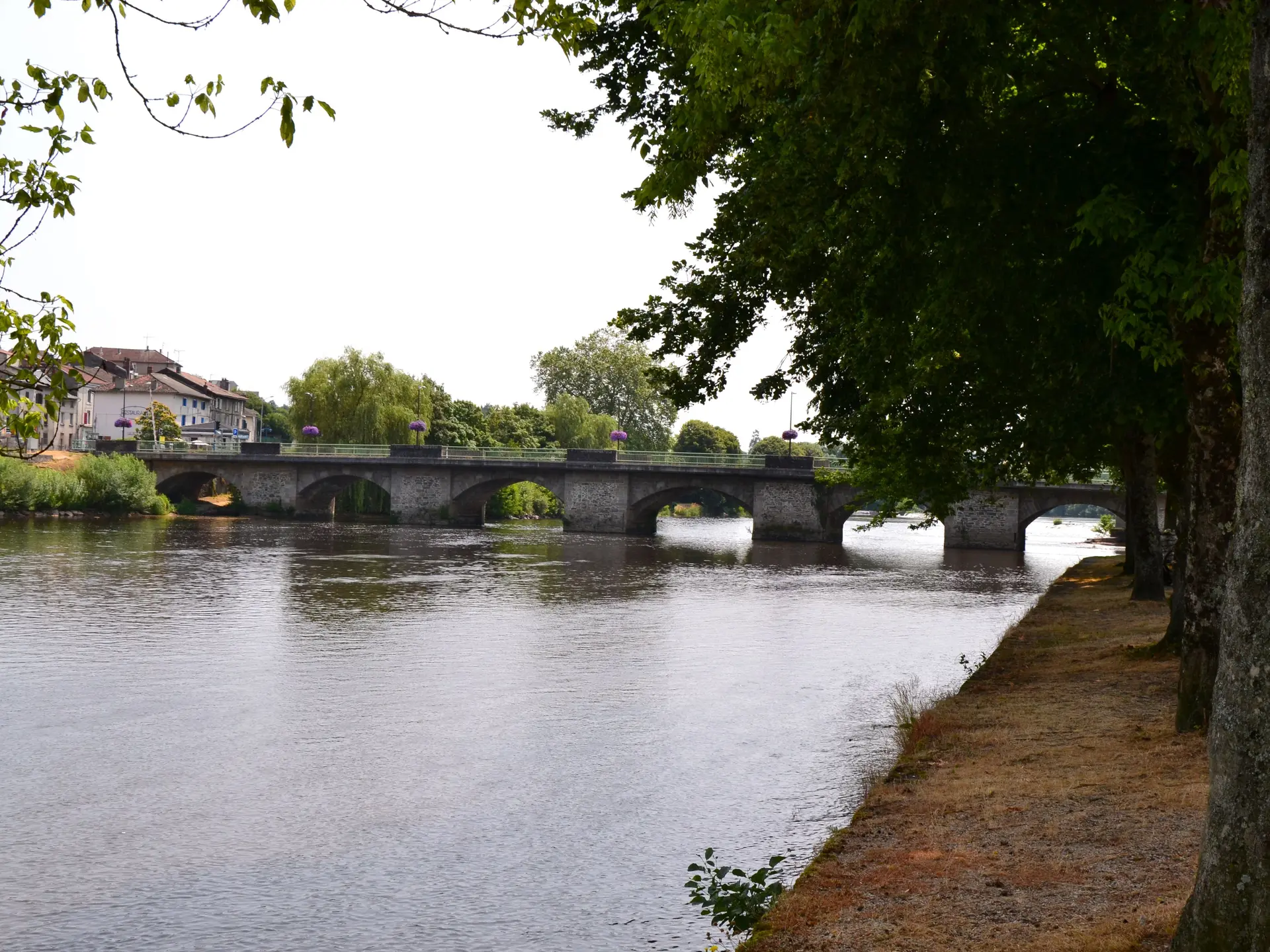 Pont d'Aixe sur Vienne_1