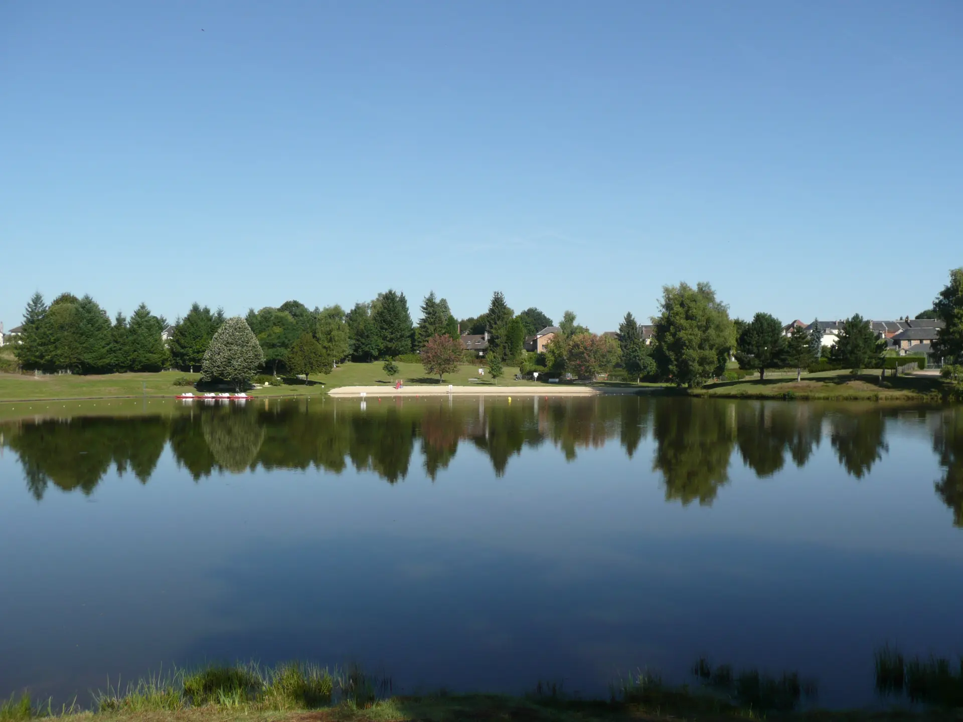 Etang de pêche 'de La Roche' Meuzac_1