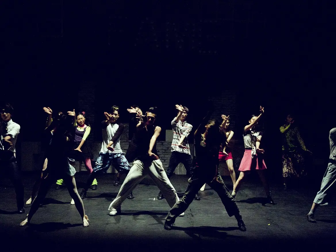 dance-4