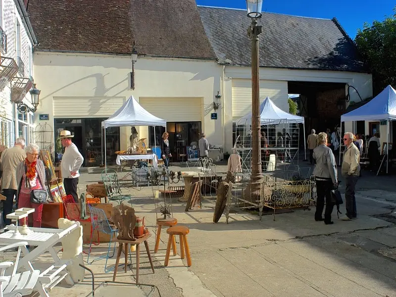 Cour des brocanteurs