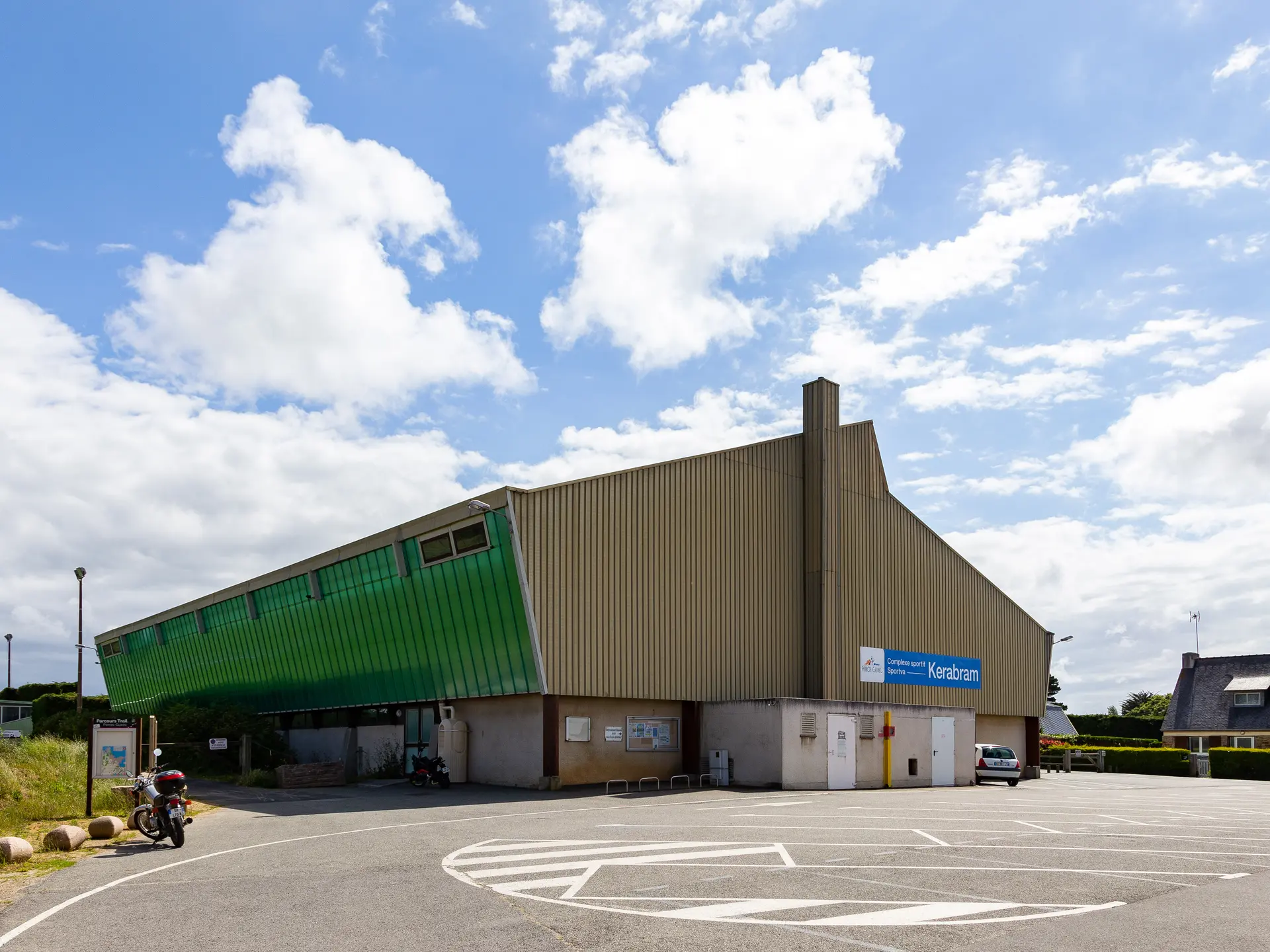 Complexe sportif de kérabram