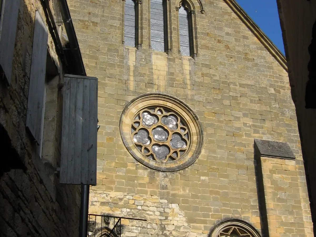 EGLISE ST CYPRIEN